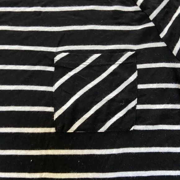 Striped Pocket Tee - Picture 4 of 4